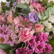 Florist&#39;s Choice Arrangement